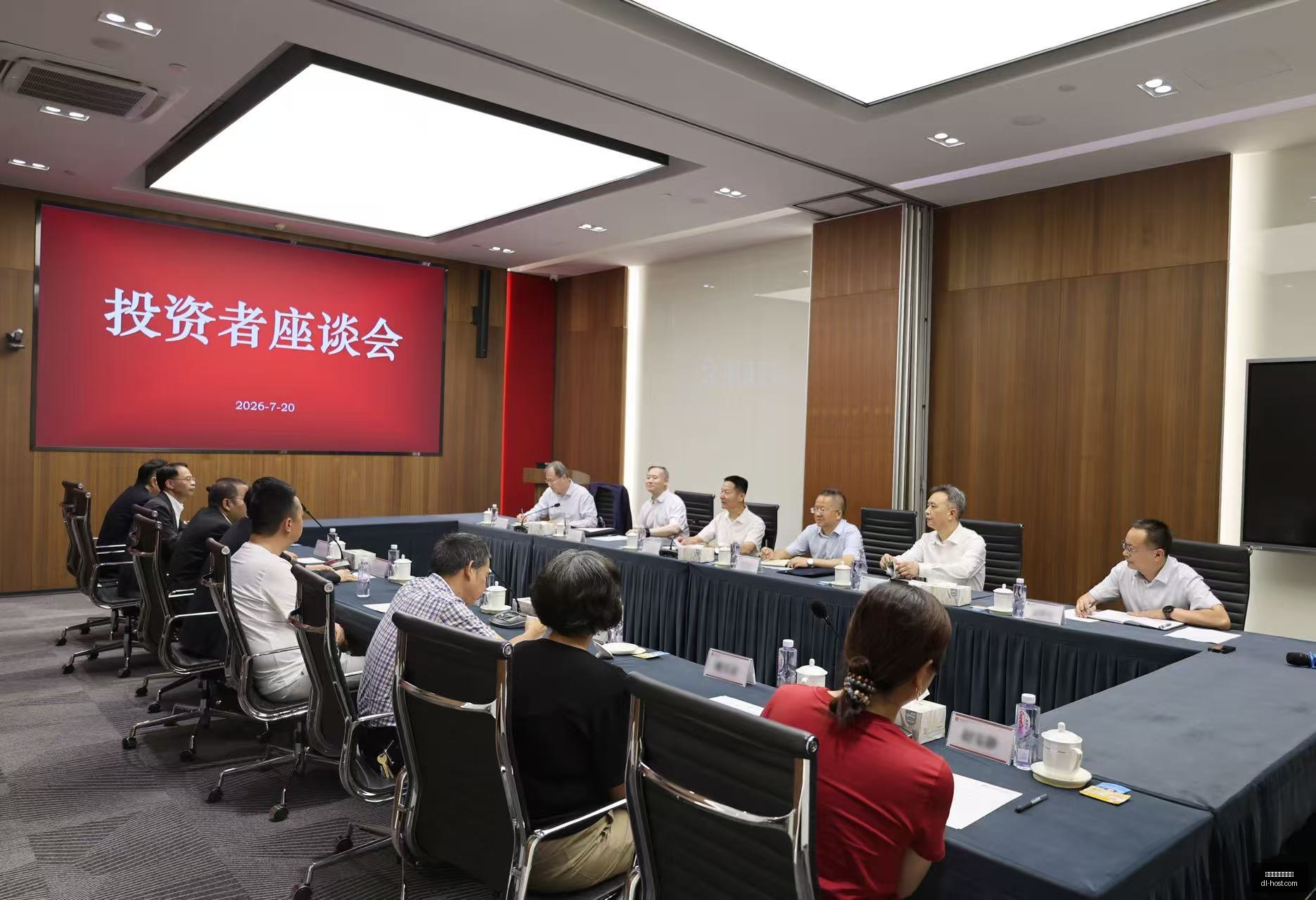 小米电竞手,机新联名,战队荣耀助,西甲赛程直播平台,西甲赛程,西甲直播,足球直播,球赛直播